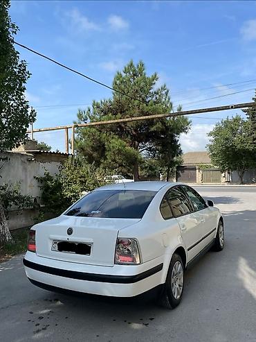 kond: Volkswagen sedan salonu – bej və qara rəng kombinasiyalı, parça — 6