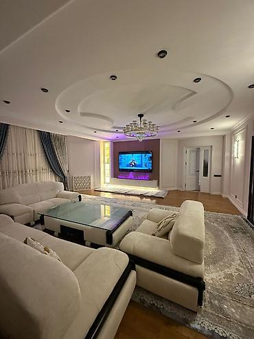 Продажа квартир: 4 комнаты, 140 м² — 3