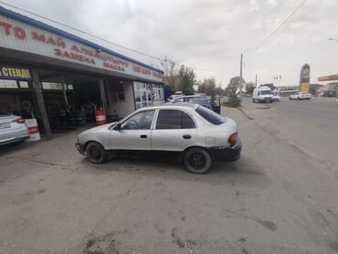 Hyundai: Hyundai Accent: 1997 г., 1.3 л, Механика, Бензин, Седан