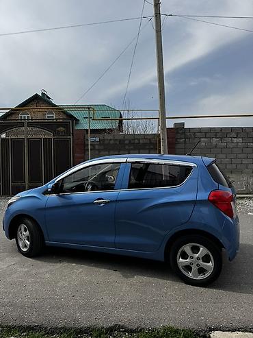 Chevrolet: Chevrolet Spark: 2018 г., 1 л, Вариатор, Бензин, Хэтчбэк — 5