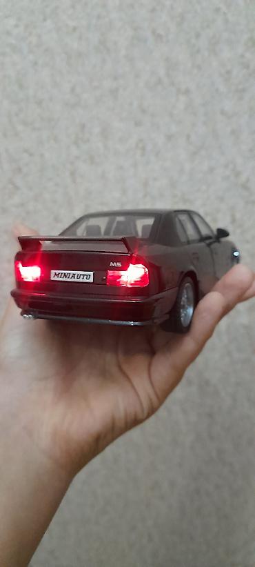 İncəsənət və kolleksiyalar: Bmw m5 e34 1:24 Ölçü Model Təzədir Səsli və işıqlı Hər yeri açılır — 2