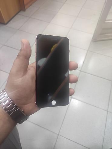 htc u play: IPhone 7 Plus, 32 GB, Rose Gold, Barmaq izi — 3