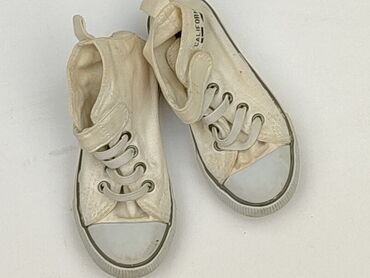 eobuwie klapki crocs: Tramps H&M, 24, Used