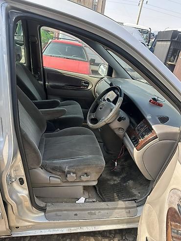 Mazda: Mazda MPV: 2000 г., Минивэн — 2