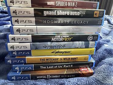 PS5 (Sony PlayStation 5): PS5 və PS4 üçün orijinal disk oyunları toplusu. Daxildir: - PS5 — 1