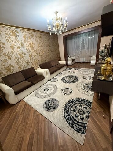 Долгосрочная аренда квартир: 3 комнаты, 105 м², 106 серия улучшенная, 8 этаж, Евроремонт
