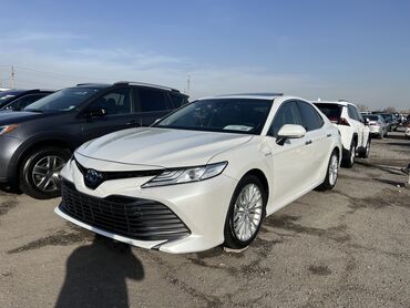 Toyota: Toyota Camry: 2017 г., 2.5 л, Вариатор, Гибрид, Седан