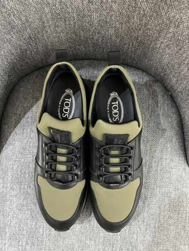 esger geyimi: Məhsul: Tod’s Italy Scuba Spoiler Matt XH Running Shoes HQ9 - Rəng