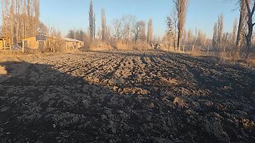 Продажа коттеджей и домов: Продается жилой дом площадью участка фактически 30 соток, по — 9