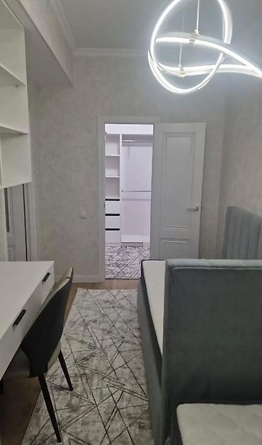 Продажа квартир: 3 комнаты, 94 м², Юг-2 мкр Элитка, 2 этаж — 8