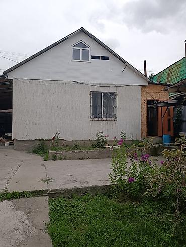 Продажа дачи: Навес/веранда у дома - Просторный навес на опорах, примыкает к стене — 5