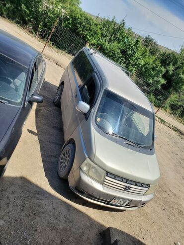 виндом 2002: Honda Stepwgn: 2001 г., 2 л, Автомат, Газ, Вэн/Минивэн