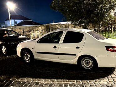 Iran Khodro: Iran Khodro : 1.6 l | 2014 il 45000 km Sedan — 13