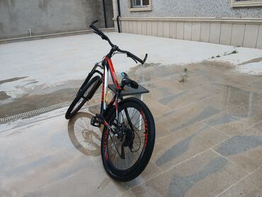 Digər nəqliyyat: Velosiped (Skarasnoy)