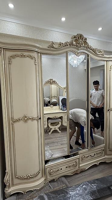 standing mirror: Спальный гарнитур, Б/у, Шкаф, Трюмо, Белоруссия, МДФ, Самовывоз, цвет - Бежевый — 1
