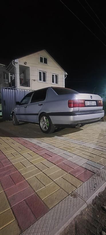 rota grid: Volkswagen Vento: 1993 г., 1.8 л, Механика, Бензин — 8