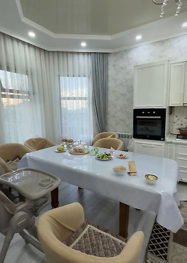 silver kitchen: Продаю кухонный гарнитур в классическом стиле. - Планировка: угловая — 2