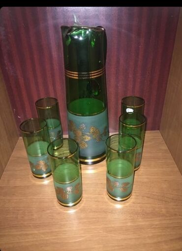 бутыль 12 литров: Rəng - Yaşıl, Şüşə, 6, 1,5 bucket volume l