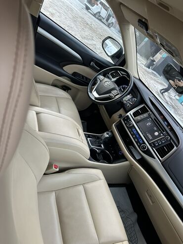 Toyota: Toyota Highlander: 2019 г., 3.5 л, Автомат, Бензин, Кроссовер — 11