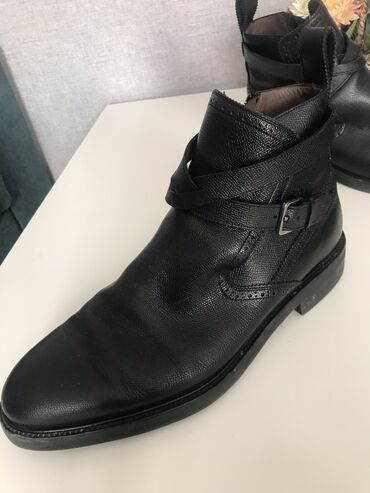 naushniki jbl 45: Продаю кожаную мужскую обувь,производства Италии.Б/У Цена