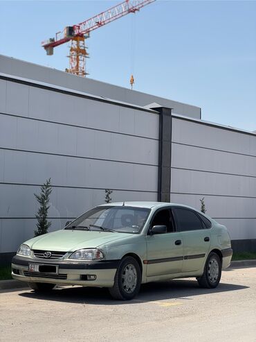 Toyota: Toyota Avensis: 1999 г., 1.8 л, Автомат, Бензин, Хэтчбэк