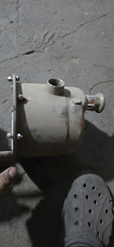 Промышленные насосы: Насосы на запчасти . Всё работают насосы кроме улитки. производитель — 2