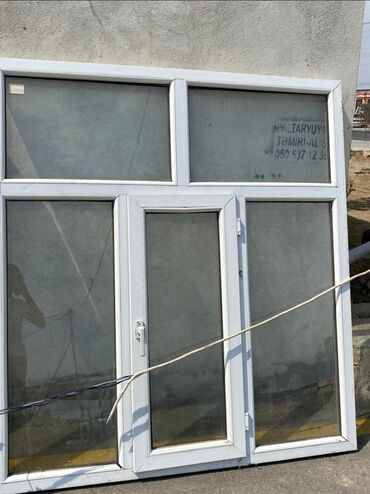 Plastik pəncərələr: İşlənmiş İkiqat şüşə paketi Plastik pəncərə, Еni: 200 sm, Uzunluğu: 300 sm, Ödənişli quraşdırma — 6