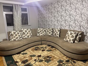 деревянные ножки для мебели: Künc divanı az işlənib.Ünvan Sulutəpə qəsəbəsi