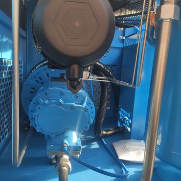 Компрессоры: Компрессор винтовой 5KW(220v) 850 литров в минуту 7.5KW 1100литров в — 10