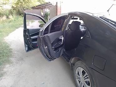 Унаа: Nissan Primera: 2004 г., 1.8 л, Кол менен иштөөчү, Бензин, Лифтбек — 6