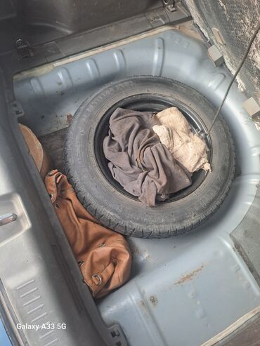 Honda: Honda Fit: 2004 г., 1.3 л, Автомат, Бензин, Хэтчбэк — 8