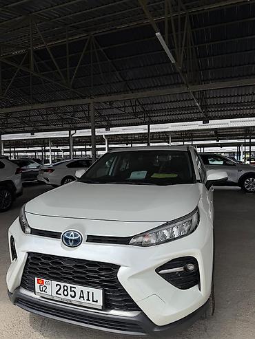 sprinter bazar: Toyota Wildlander: 2023 г., 2.5 л, Автомат, Гибрид, Кроссовер — 7
