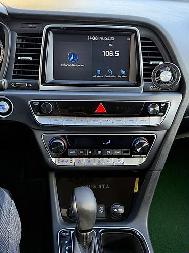 elantra 2022: Hyundai Sonata: 2021 г., 2 л, Автомат, Газ, Седан — 1
