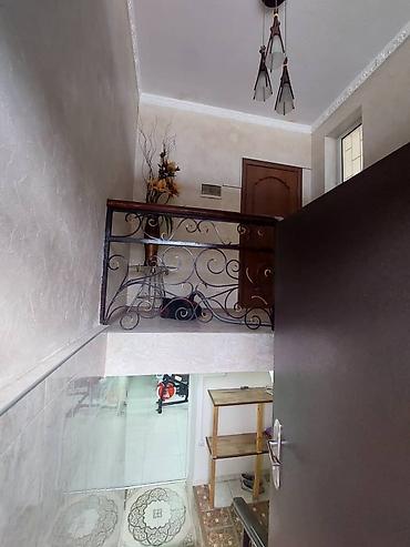 Продажа коттеджей и домов: 6 комнат, 100 м², 5 соток, Бишкек, Ала-Тоо ж/м Собственник — 12
