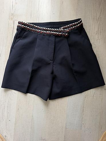 Женские шорты тёмно‑синего цвета с декоративным плетёным поясом Zara