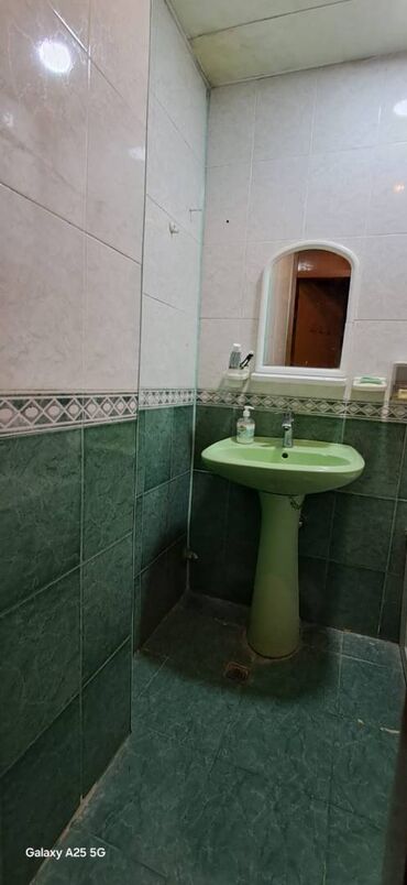 Uzunmüddətli kirayə mənzillər: Nərimanov rayonu, Nərimanov metrosu, Təbriz küçəsində, 9 mərtəbəli -da lalafo.az — 16 Uzunmüddətli kirayə mənzillər: Nərimanov rayonu, Nərimanov metrosu, Təbriz küçəsində, 9 mərtəbəli — 16