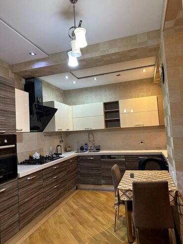 Uzunmüddətli kirayə mənzillər: Nəsimi rayonu Əcəmi metrosunun yaxınlıgında 12 mərtəbəli binanın 6-ci — 14