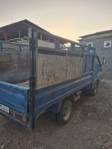 машина уазик: Hyundai Porter: 1996 г., 2.5 л, Механика, Дизель, Бус
