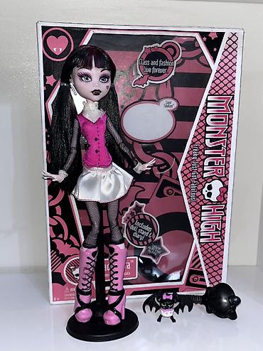 poni oyuncaq: Monster High – Draculaura kuklası basic 2008 il Монстер хай — 1