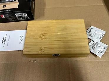 Ostala kuhinjska oprema: Masterpro set pribora za vino – 3 dela u bambus kutiji Sadrži: - — 7