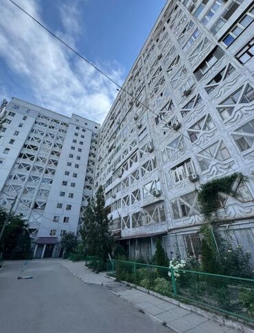 обмен квартиры на квартиру: 2 комнаты, 57 м², Индивидуалка, 11 этаж, Косметический ремонт