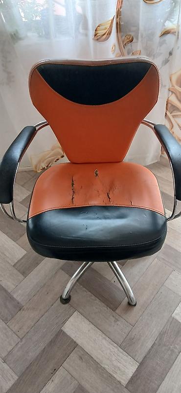 kreslo ucuz: Salon kreslosu satılır. Normal veziyyetdedir. Fırlanmağı, aşağı-yuxarı — 3