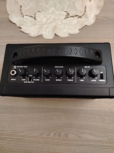 gitara usaq ucun: **BOSS Katana-Mini gitara gücləndiricisi** Kompakt ölçülü, daşınması — 1