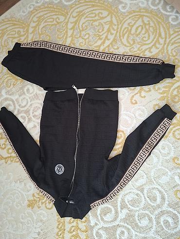 Çox az geyinilib.Yeni kimidir.Razmer M lalafo.az -da Çox az geyinilib.Yeni kimidir.Razmer M