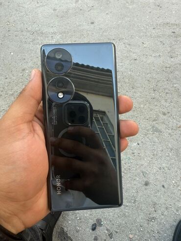 продаётся ноутбук запечатанный абсолютно новый привозной из америки: Honor 70, 128 GB, rəng - Qara, Barmaq izi