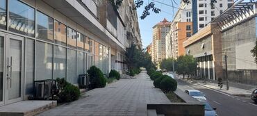 Digər kommersiya daşınmaz əmlakı: Gənçlik metrosuna yaxın 16 mərtəbəli binanın 1 ci mərtəbəsində sahəsi -da lalafo.az — 9 Digər kommersiya daşınmaz əmlakı: Gənçlik metrosuna yaxın 16 mərtəbəli binanın 1 ci mərtəbəsində sahəsi — 9