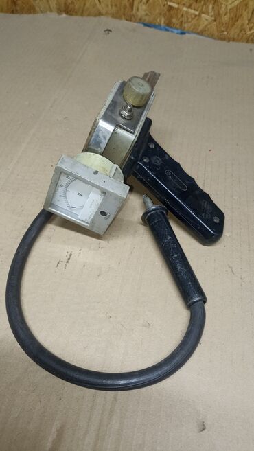 Другие аксессуары: Нагрузочная вилка 12в.
Шланг подкачка на КамАЗ — 2