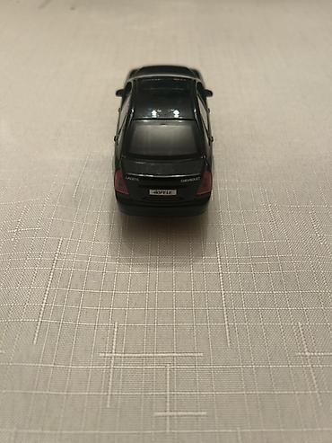 dəmir oyuncaq maşın: Qara rəngli metal oyuncaq sedan model avtomobil - Realistik sedan — 6