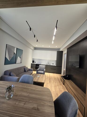 Uzunmüddətli kirayə mənzillər: Kirayə mənzil – Ağ Şəhər, Xətai metrosu yaxınlığı • Mərtəbə: 3 • — 3