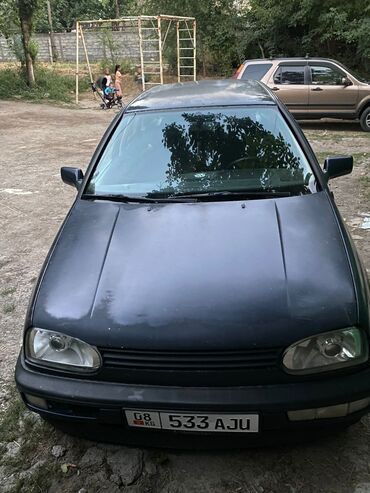 Volkswagen: Volkswagen Golf: 1993 г., 2 л, Механика, Бензин